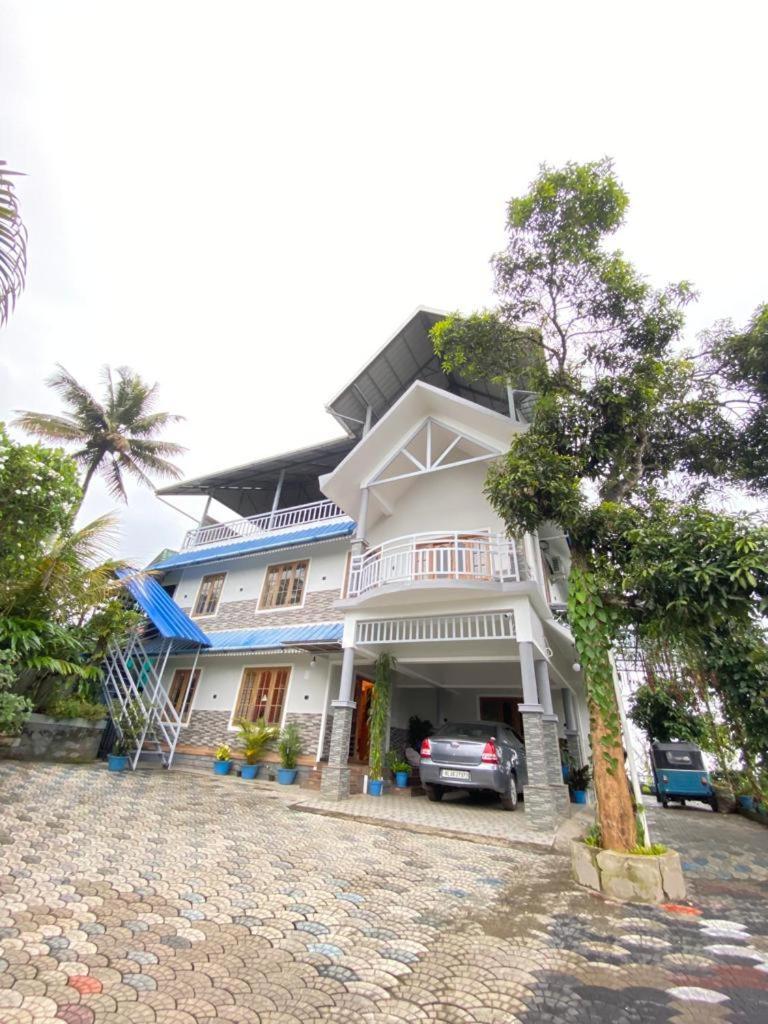 Munnar Blue Mist Bed & Breakfast Eksteriør bilde
