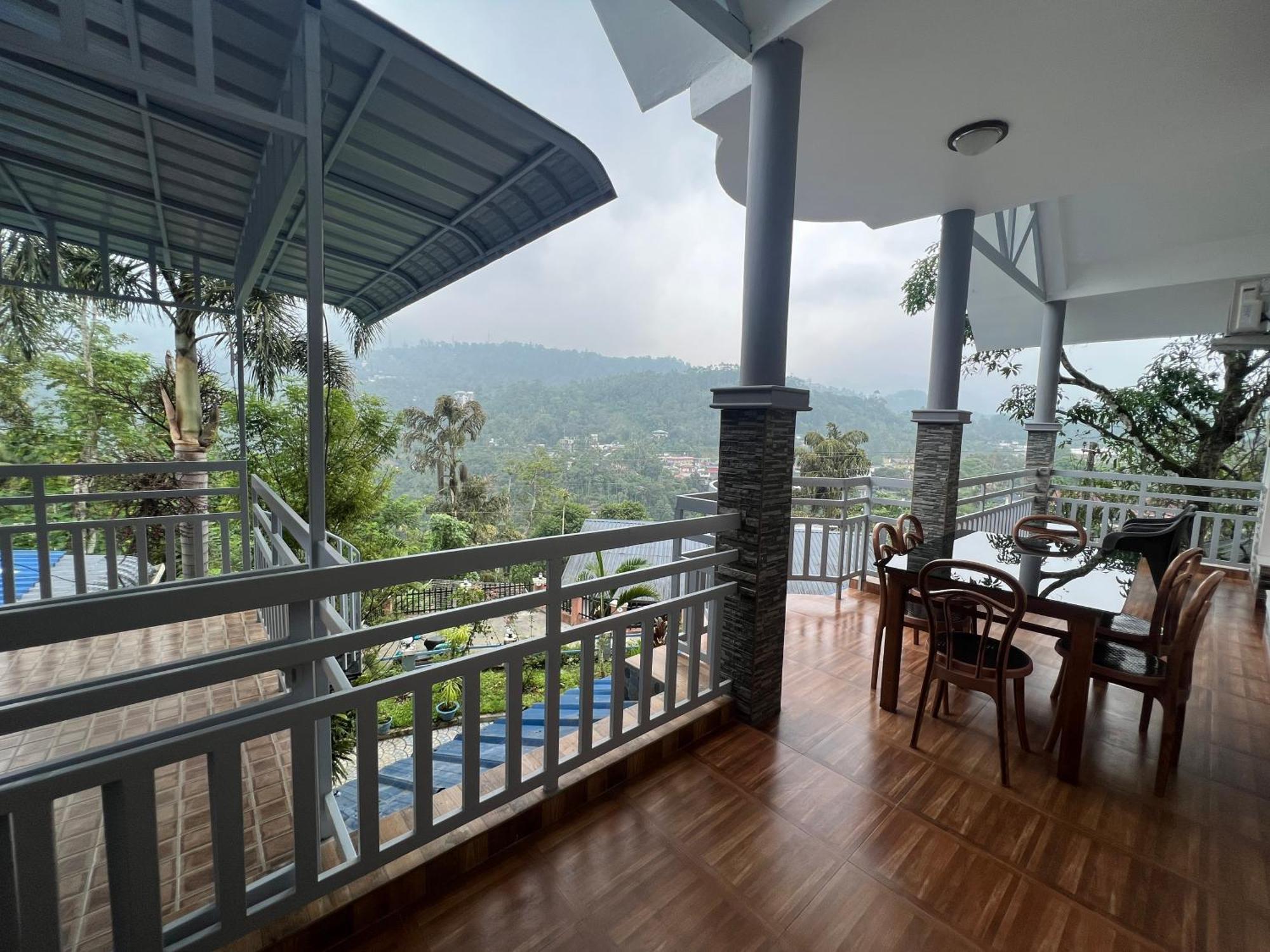 Munnar Blue Mist Bed & Breakfast Eksteriør bilde