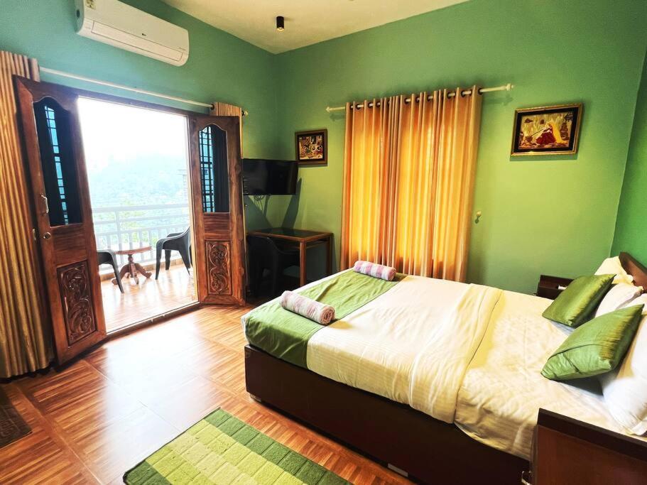 Munnar Blue Mist Bed & Breakfast Eksteriør bilde