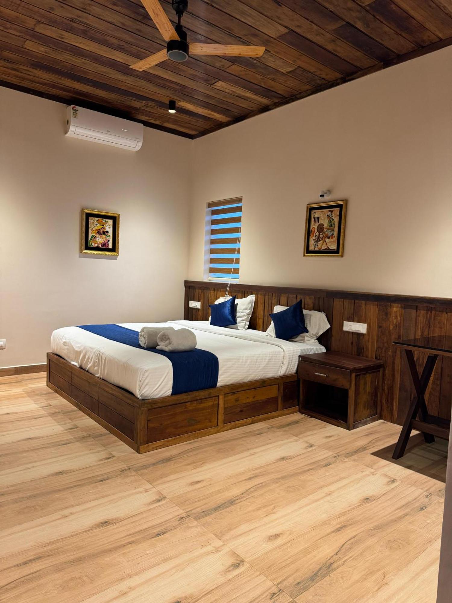 Munnar Blue Mist Bed & Breakfast Eksteriør bilde