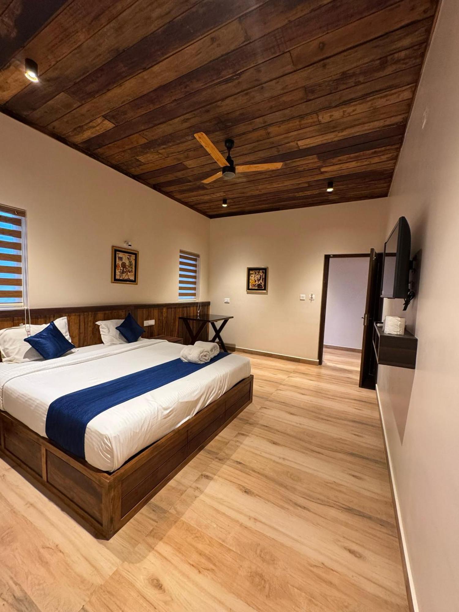 Munnar Blue Mist Bed & Breakfast Eksteriør bilde