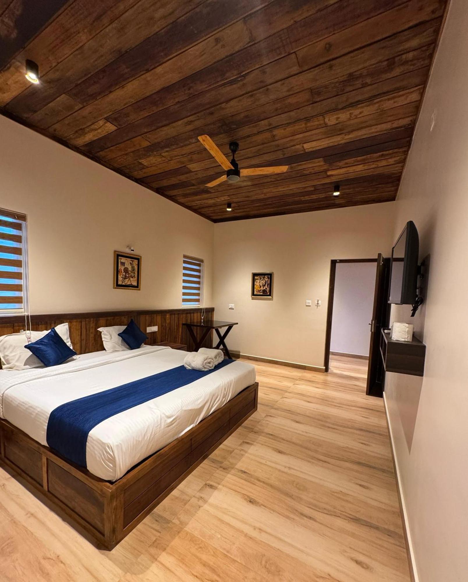 Munnar Blue Mist Bed & Breakfast Eksteriør bilde